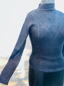 Stylish Black Knit Turtleneck Top