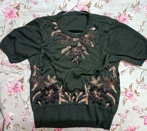 Floral Embroidered Short Sleeve Sweater