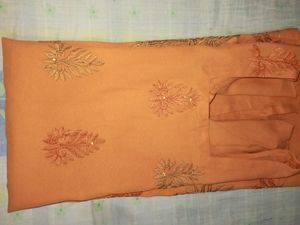Beautiful Embroidered Kurta With Dupatta.
