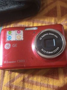 GE 10.1 Megapixel Digital Camera