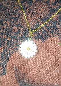 Aesthetic Sunflower Necklace