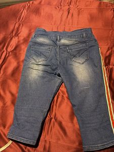 Distressed Denim Capri Pants