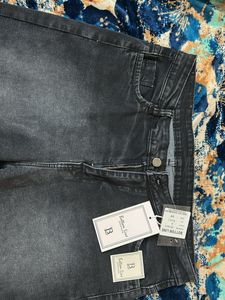 Both Blue nd Dark Wash Wide Leg Je