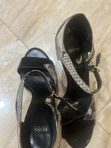 Almost New Hugo Boss High Heel Sandal