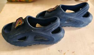 Footwear selling all together