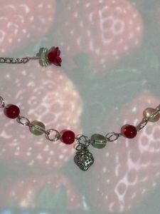 CUTE STRAWBERRY ADJUSTABLE CHARM BRACELET