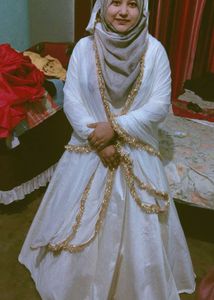 Elegant White &amp; Gold Ethnic Gown