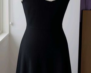 Chic Two-Tone Mini Dress