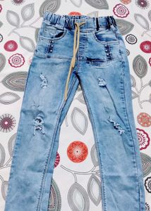 Stylish Ripped Jeans