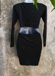 I. SEXY BLACK BODYCON