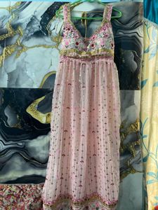 Nayra Elegant Pink Embroidered Suit Set