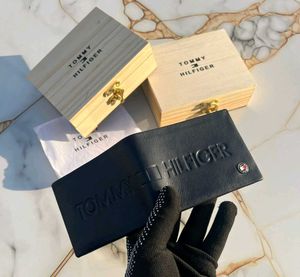 Tommy Hilfiger Brown Wallet