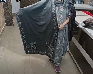 New Unused Velvet Kashmiri Embroidery Suit