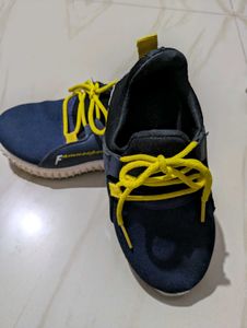 No Flaws Blue &amp; Yellow Boys Shoe