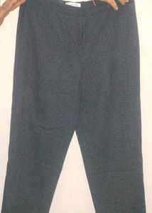 Elegant black Trousers