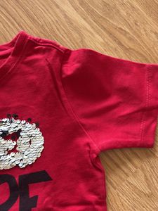 Kids T-shirt With Sequence