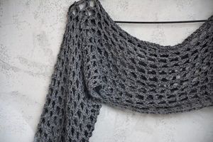 bell Full sleeve crochet knit crop top