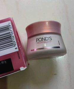 Pond&#39;s Bright Beauty Cream