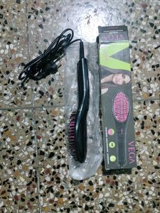 Vega Hair Straightening Brush