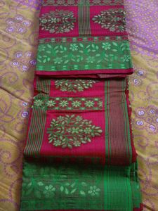 Elegant Red &amp; Green Saree
