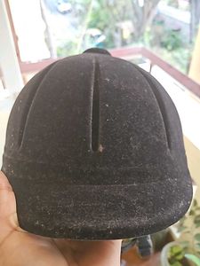 USED CAPRIOLE HORSE RIDING HELMET ON SALE