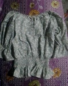 Floral Off-Shoulder top