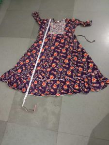 Gown  Saez  Xl