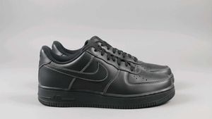 Nike Air Force 1 - Black