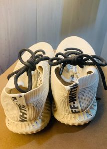 White Fashion Sneakers💕🐣