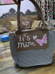 Cute Aesthetic Handbags For girls And Women