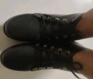 WOMEN BOOT