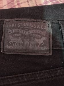 Levis Jeans