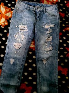 Ripped Jeans with Pearls