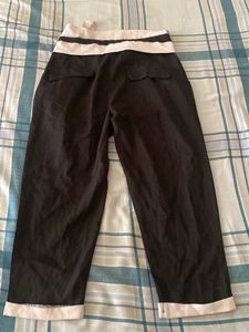 Black &amp; White Cropped Pants