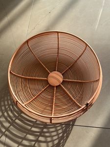 MARKET 99 VON CASA Metal Wire Iron Geometric Pattern Countertop Fruit Basket Holder (Peach)