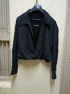 Stylish Black Patterned Jacket With Diamonds