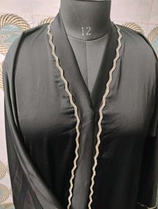 Elegant Waves Black Abaya