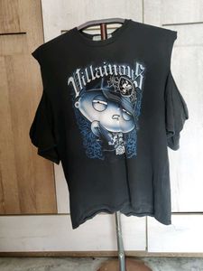 Bust 44 Gothic Off Shoulder Tee