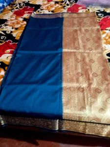 Elegant Brown &amp; Gold Sari