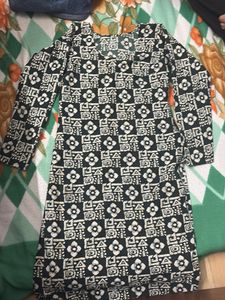 Patterned Black kurti