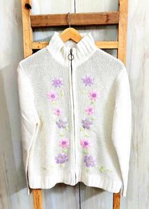 Offwhite Embroidery Work Sweater Size-38-40-L