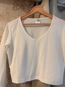 Brand New White V-neck Crop Top, Bust- 32/34