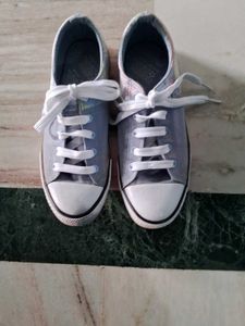 50% Off 💥 Bata North Star Women Casual Sneakers