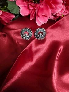 Oxidised Ear Tops and Ring