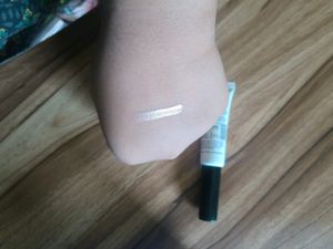 Zudio Shimmer Eyeshadow