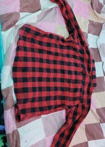 Black And Red Shirt Women