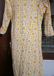 Set of 2 Kurtis