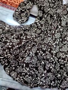 Floral Print Tunic Top