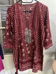 EE-Bandhani Print Shot Kurti