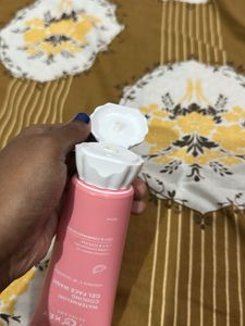 Dot &amp; Key Face Wash